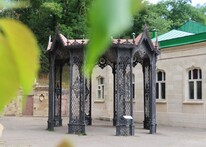 Курортный парк в Ессентуках беседка